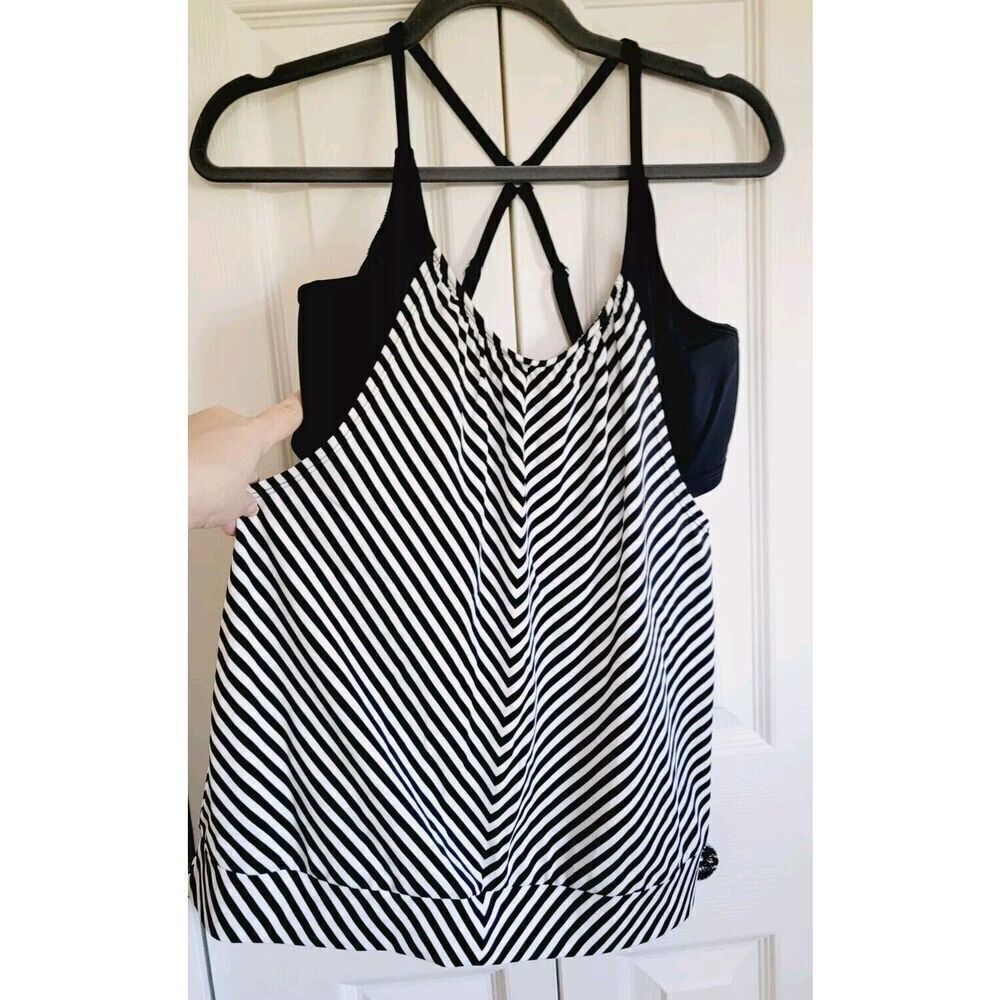Athleta 36D/DD  Tankini Swim Top Or Workout Top Seperate Padding‎ B/W Stripe